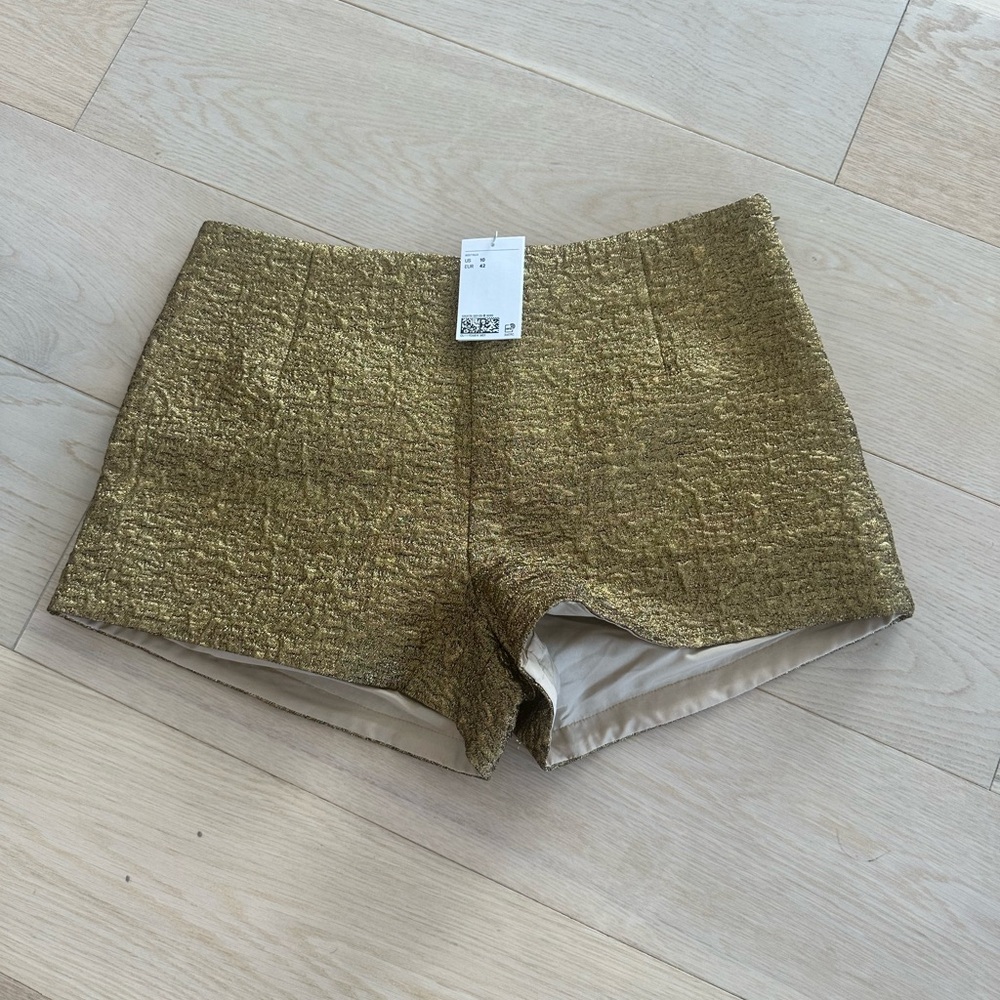 H&M Studio Elegant Gold Women's Shorts